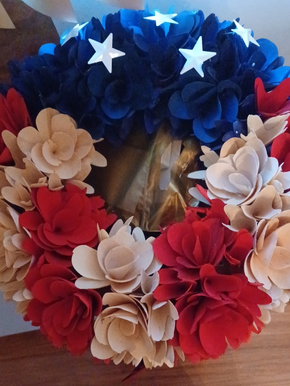 Handmade Red, Cream & Blue Floral Star Wreath..Circumference 30"